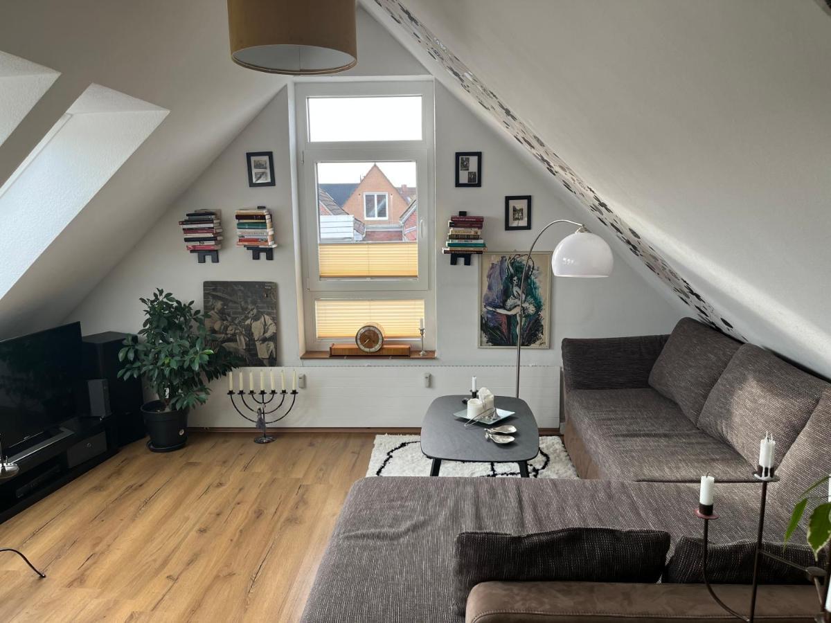 Gemuetliche Wohnung Mitten In Esens Dış mekan fotoğraf
